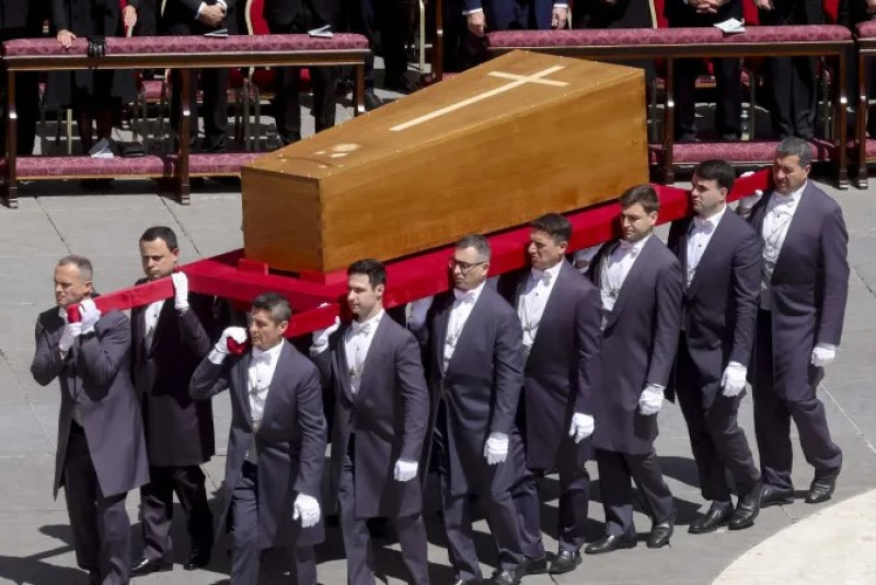 Adeus: papa Francisco &eacute; sepultado na Bas&iacute;lica de Santa Maria Maggiore