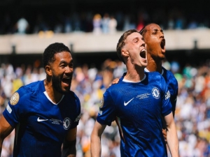 Chelsea domina PSG com frieza de dupla fatal, faz 3 a 0 e conquista Mundial